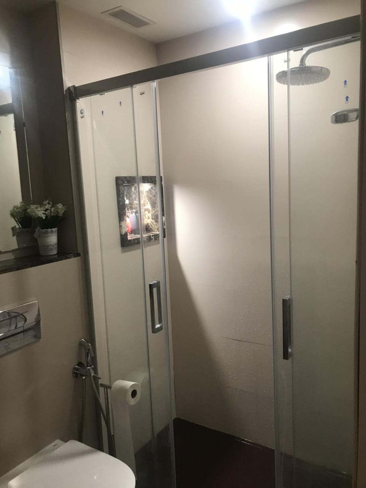 Malaga Habitacion En Apartamento Carlos Haya公寓 外观 照片